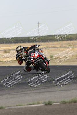 media/Sep-07-2024-Pacific Track Time (Sat) [[9bb89f5e83]]/A group/Phone Wall Paper 1000am/